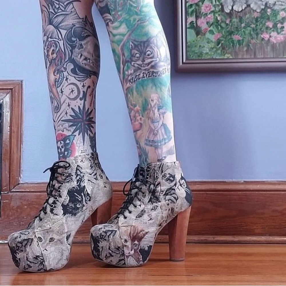 jeffrey campbell 🐈‍⬛ cat litas